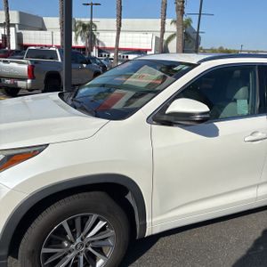 TOYOTA HIGHLANDER - 2