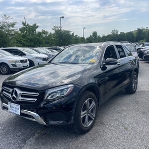 2019 Mercedes-BENZ GLC photo 1