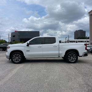 2022 Chevrolet SILVERADO 1500 LT — фото 3