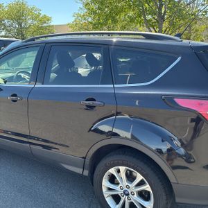 FORD ESCAPE SE - 6