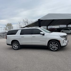 CHEVROLET SUBURBAN HIGH COUNTRY - 10