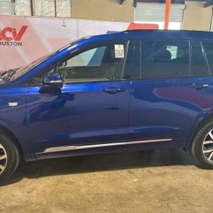 2023 Cadillac XT6 SPORT photo 4