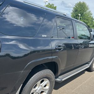 صورة 9 لـ 2018 Toyota 4RUNNER SR5 PREMIUM