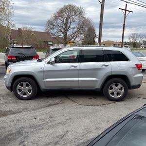 JEEP GRAND CHEROKEE OVERLAND - 3