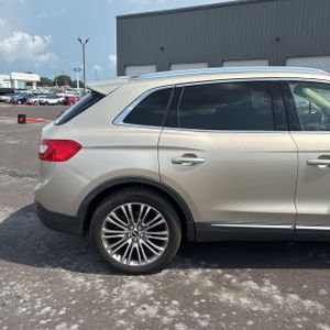 2017 Lincoln MKX RESERVE — фото 9