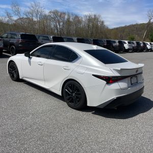 LEXUS IS 300 BASE - 5