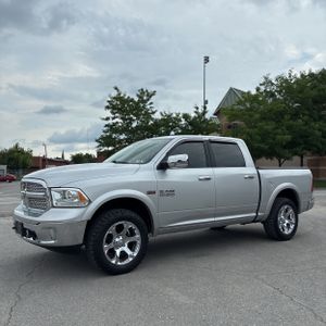 2015 RAM 1500 LARAMIE — фото 1