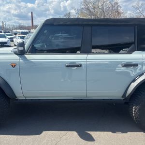 FORD BRONCO BADLANDS ADVANCED - 4