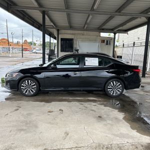 NISSAN ALTIMA SV FWD - 3