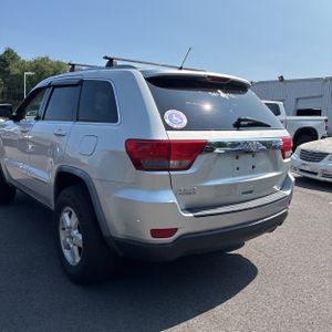 2011 JEEP GRAND CHEROKEE LAREDO photo 5