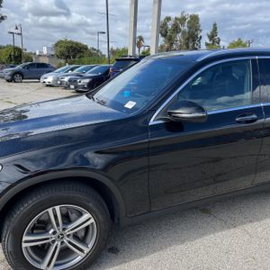 MERCEDES-BENZ GLC - 2