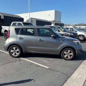 2017 KIA SOUL BASE 照片 10