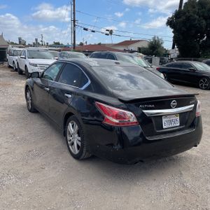 2013 Nissan ALTIMA 3.5 SV 照片 5