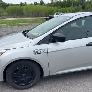 FORD FOCUS S - 2