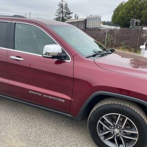 2017 JEEP GRAND CHEROKEE LIMITED — фото 13