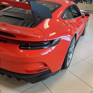 صورة 8 لـ 2022 Porsche 911 GT3
