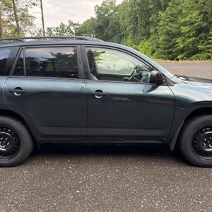 صورة مصغرة 11 لـ 2012 Toyota RAV4 BASE