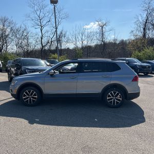 VOLKSWAGEN TIGUAN SE 4MOTION - 3