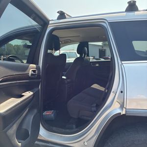 صورة مصغرة 34 لـ 2011 JEEP GRAND CHEROKEE LAREDO