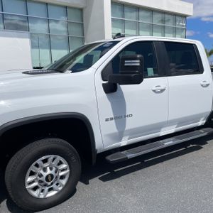 CHEVROLET SILVERADO 2500HD LT - 2