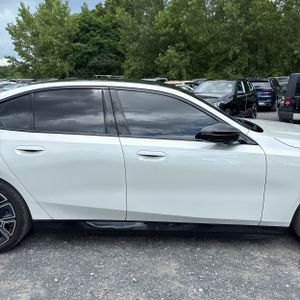 2024 BMW I5 M60 — миниатюра 11