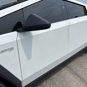 صورة مصغرة 46 لـ 2024 Tesla CYBERTRUCK BASE