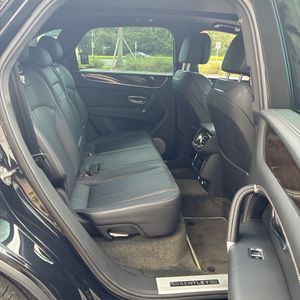 صورة 34 لـ 2019 Bentley BENTAYGA V8