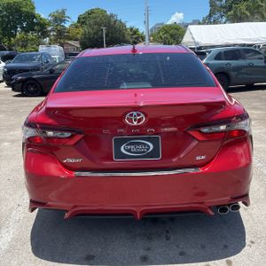 2022 Toyota CAMRY SE photo 7