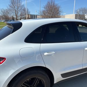 PORSCHE MACAN BASE - 9
