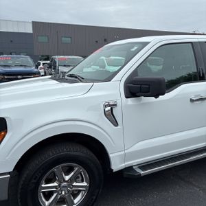 FORD F-150 XLT - 2