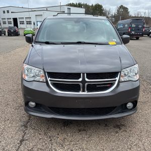 DODGE GRAND CARAVAN SXT - 10