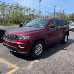 JEEP GRAND CHEROKEE LAREDO E - 1