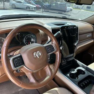 2022 RAM 3500 LARAMIE 照片 36