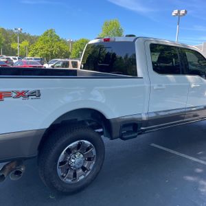 FORD F-250 SUPER DUTY KING RANCH - 9