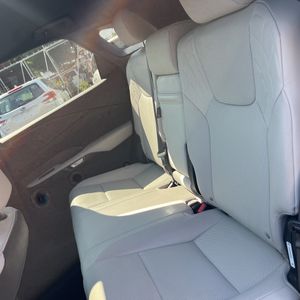 صورة مصغرة 33 لـ 2023 Lexus RX 350 PREMIUM