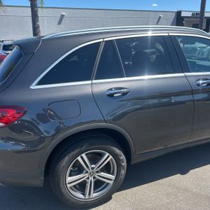 MERCEDES-BENZ GLC - 9