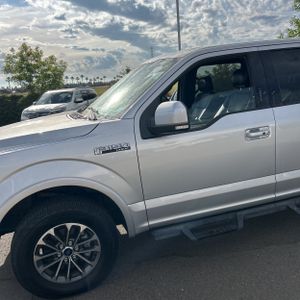 FORD F-150 LARIAT - 2