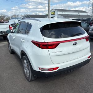 KIA SPORTAGE LX - 5