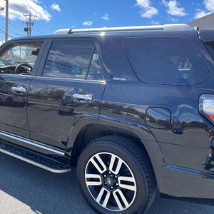 TOYOTA 4RUNNER - 6