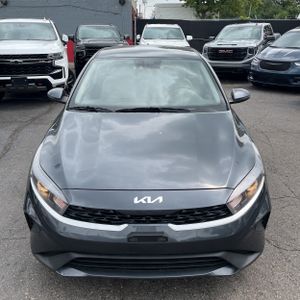 صورة 15 لـ 2023 KIA FORTE LXS