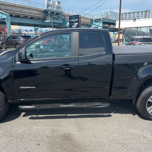 CHEVROLET COLORADO WORK TRUCK - 4