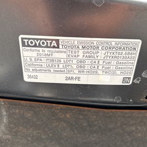 2018 Toyota RAV4 LE — фото 48