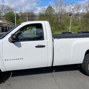 CHEVROLET SILVERADO 1500 WORK TRUCK - 4