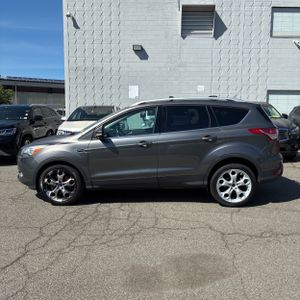 FORD ESCAPE TITANIUM - 3