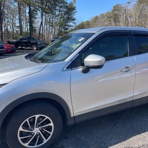 MITSUBISHI ECLIPSE CROSS ES 1.5T AWC - 2