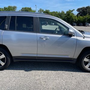 صورة مصغرة 11 لـ 2017 JEEP COMPASS HIGH ALTITUDE