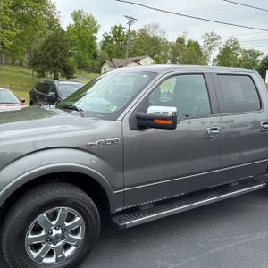 FORD F-150 LARIAT - 2