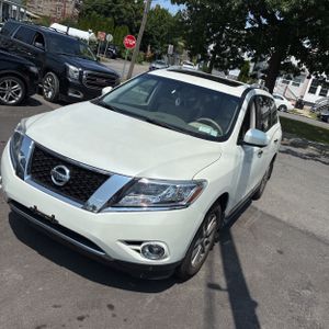 2015 Nissan PATHFINDER SL — фото 1