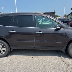 صورة مصغرة 11 لـ 2017 Chevrolet TRAVERSE LT
