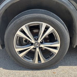 2019 Nissan ROGUE SV — миниатюра 18